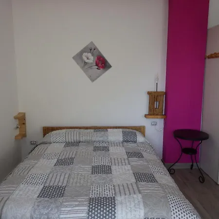 Altavalle Holiday Home, Monolocale Pink E Bilocale Lime Chiesa in Valmalenco Exterior foto