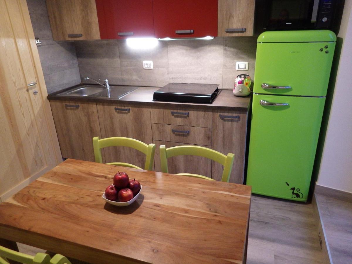 Altavalle Home, Monolocale Pink E Bilocale Lime * Chiesa in Valmalenco