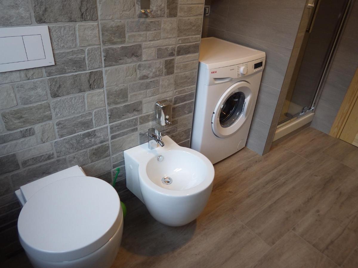 Altavalle Home, Monolocale Pink E Bilocale Lime Apartment *
